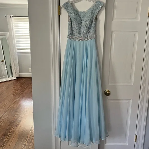 Sherri hill dress - Picture 6 of 7